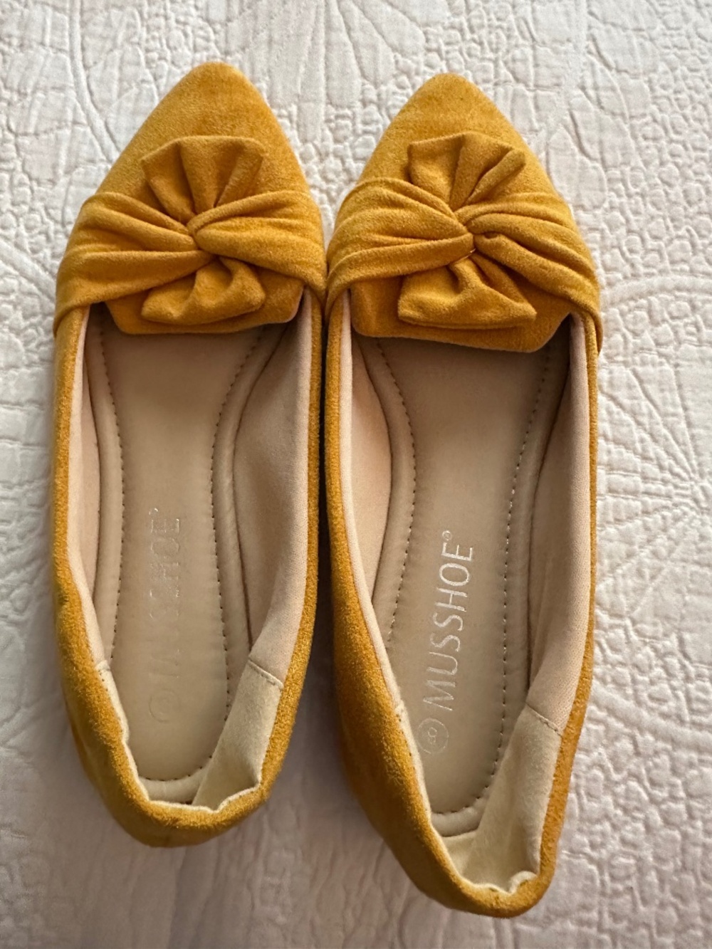 Gold flats